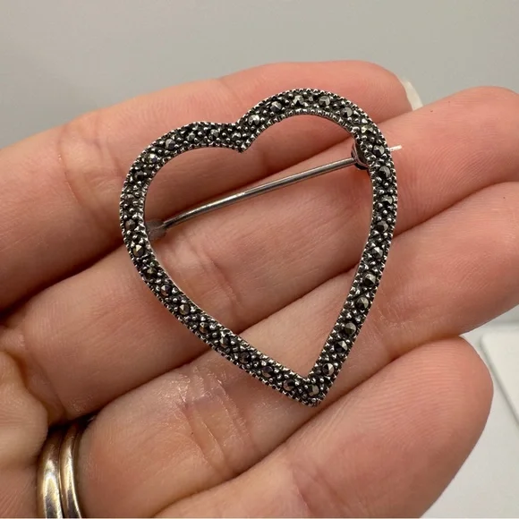 Vintage Sterling Silver Brooch Pin .925 Marcasite - Picture 3 of 7